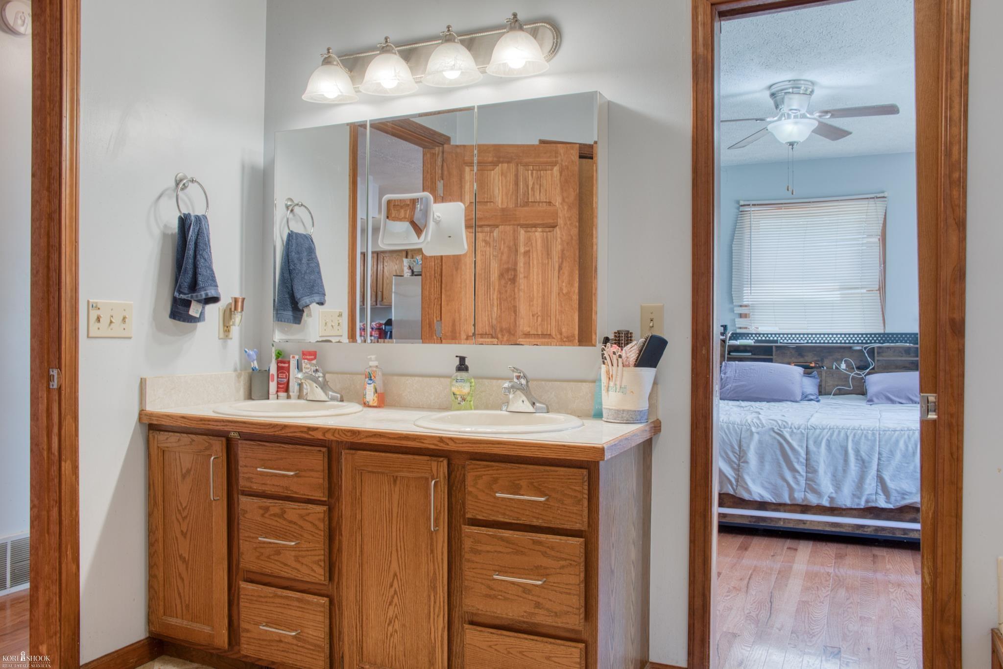 3083 Meadow Brook Road Owosso, MI 48867 - Photo 16 of 26