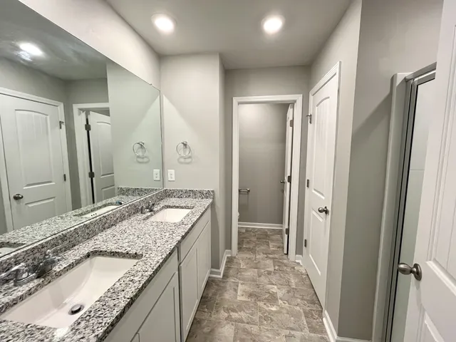 $1,575 | 800 Dallas Drive, Columbia, TN 38401