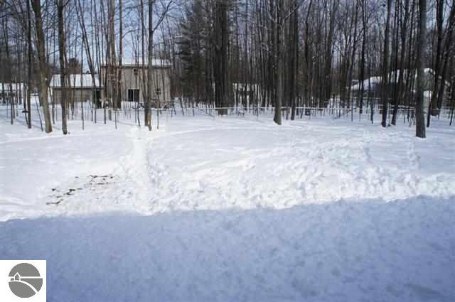 3256 Nimrod Road Traverse City, MI 49685 - Photo 31 of 31 1742577-30.JPG