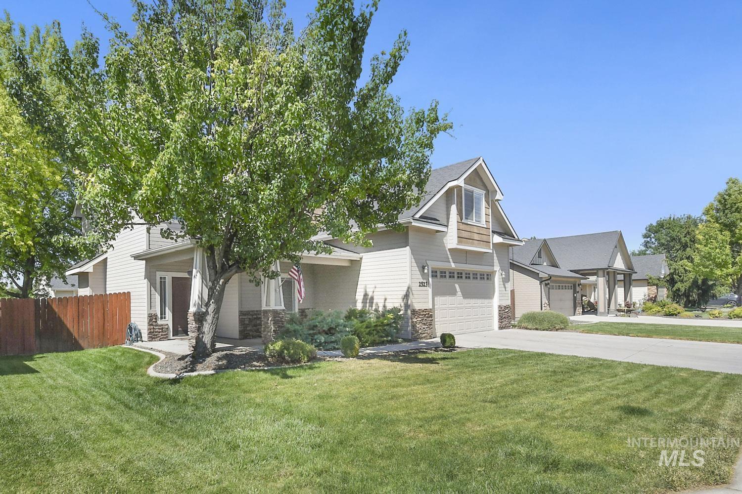 2523 Summercrest Street Caldwell, ID 83607 - Photo 2 of 31