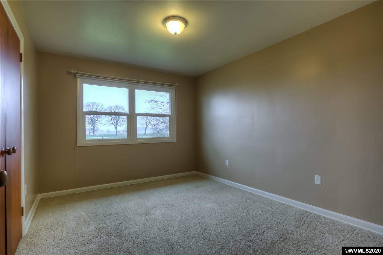 9105 Nusom Road Northeast Silverton, OR 97381 - Photo 19 of 42