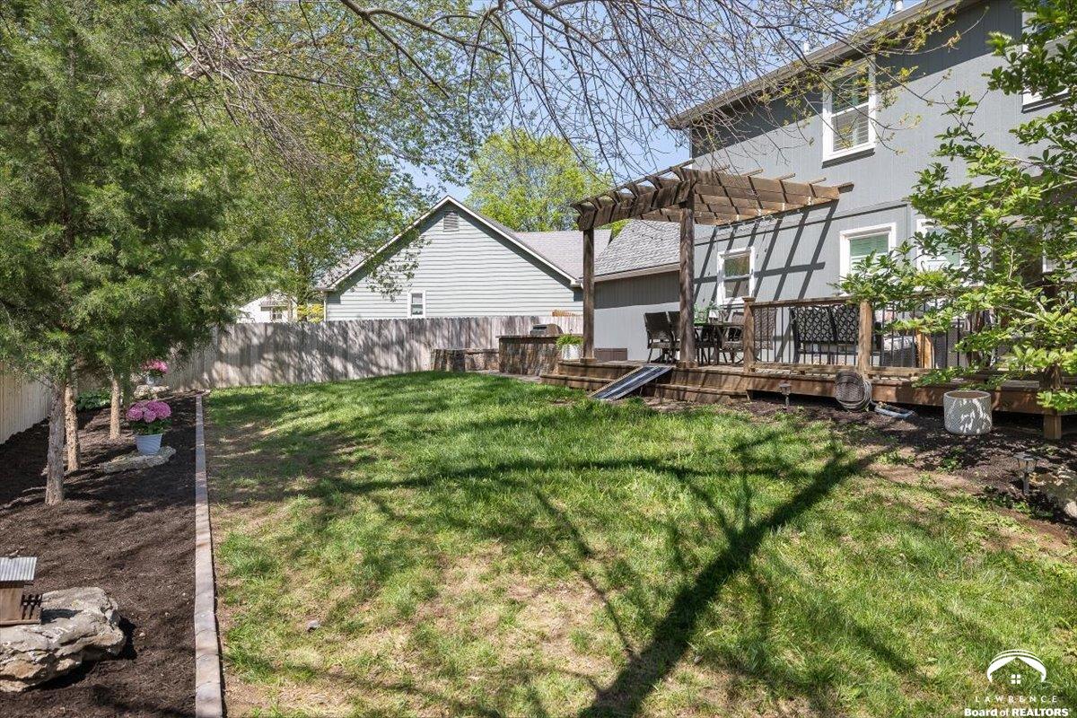 907 Andover Street Lawrence, KS 66049 - Photo 6 of 31