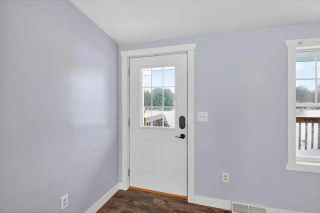 $217,500 | 23767 230th Avenue, Paris, MI 49338