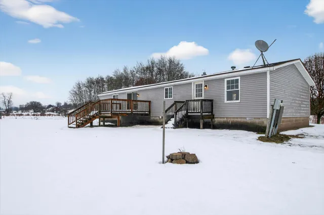 $217,500 | 23767 230th Avenue, Paris, MI 49338