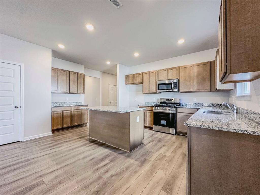4340 Brayfield Road Fort Worth, TX 76036 - Photo 10 of 28
