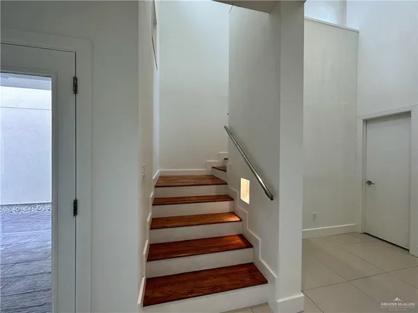 $2,750 | 2312 South 43rd Street, McAllen, TX 78503