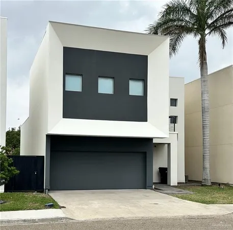 $2,750 | 2312 South 43rd Street, McAllen, TX 78503