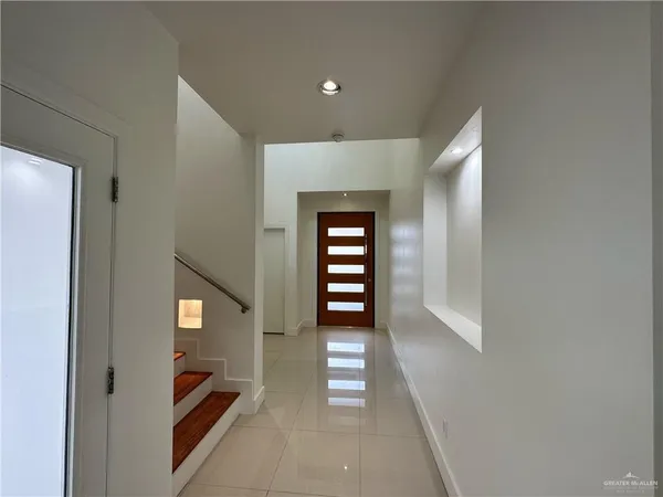 $2,750 | 2312 South 43rd Street, McAllen, TX 78503