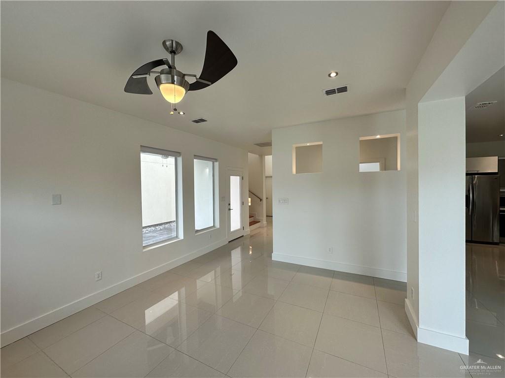 2312 South 43rd Street McAllen, TX 78503 - Photo 5 of 27