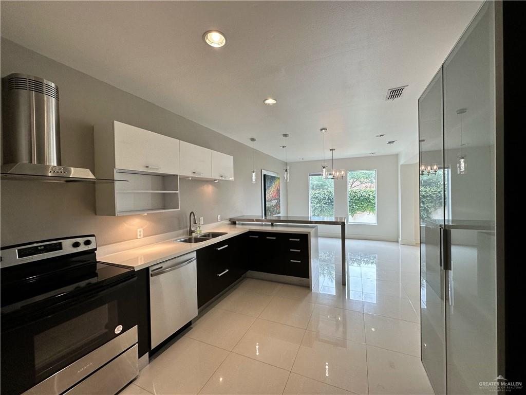 2312 South 43rd Street McAllen, TX 78503 - Photo 9 of 27