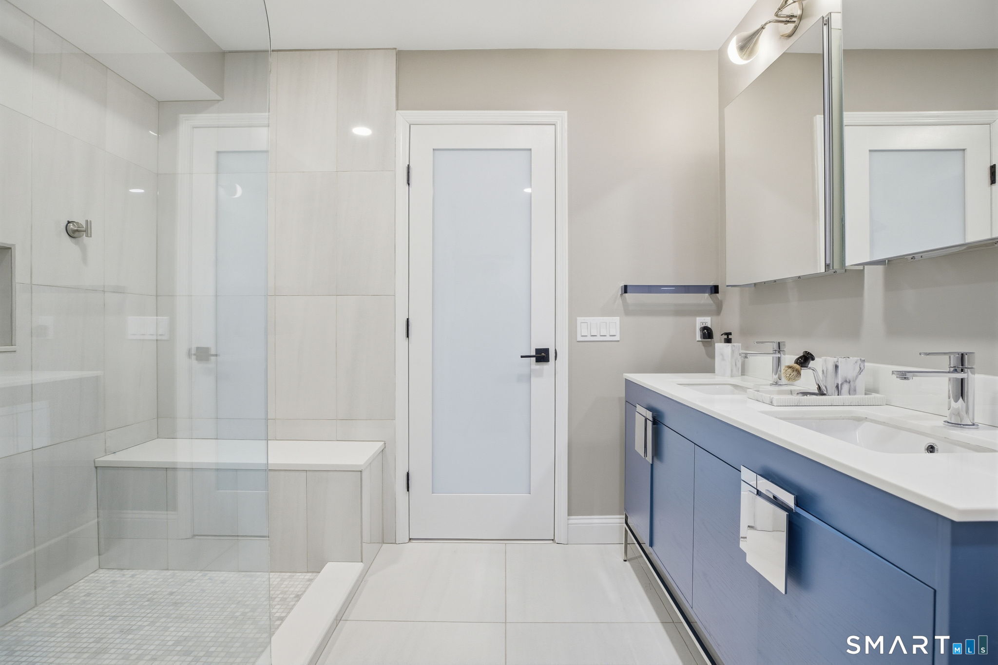 180 Turn Of River Road, Unit 5D Stamford, CT 06905 - Photo 20 of 37