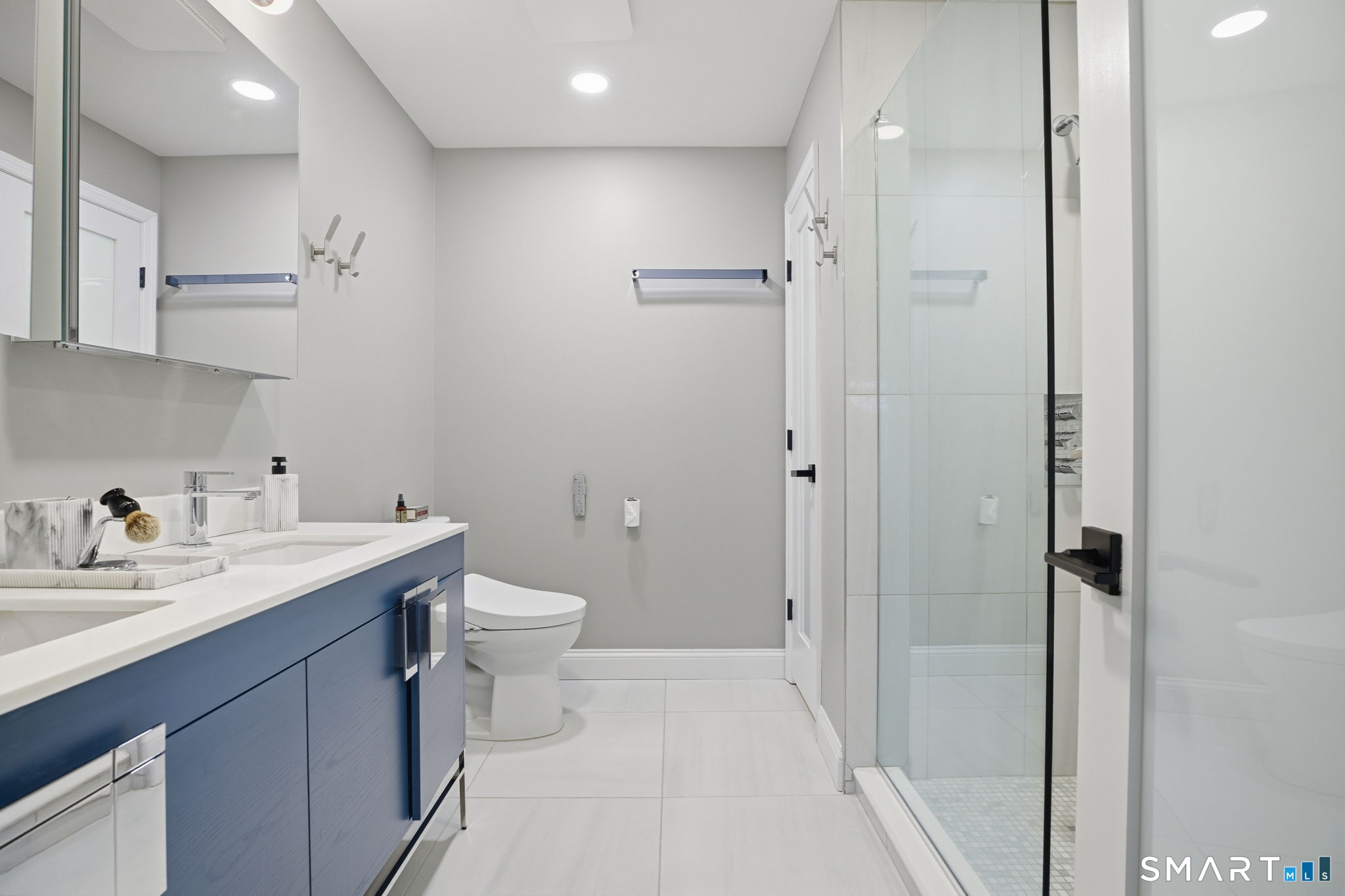 180 Turn Of River Road, Unit 5D Stamford, CT 06905 - Photo 21 of 37