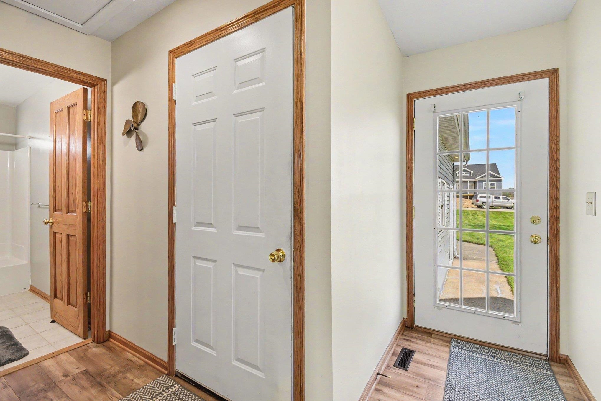 6628 Spinnaker Road Crystal, MI 48818 - Photo 8 of 40