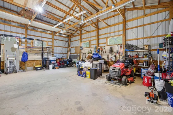 $950,000 | 8186 Highway 183, Newland, NC 28657