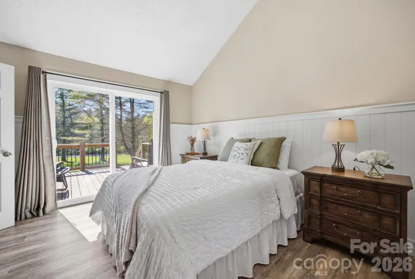 $950,000 | 8186 Highway 183, Newland, NC 28657