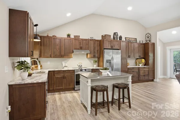 $950,000 | 8186 Highway 183, Newland, NC 28657