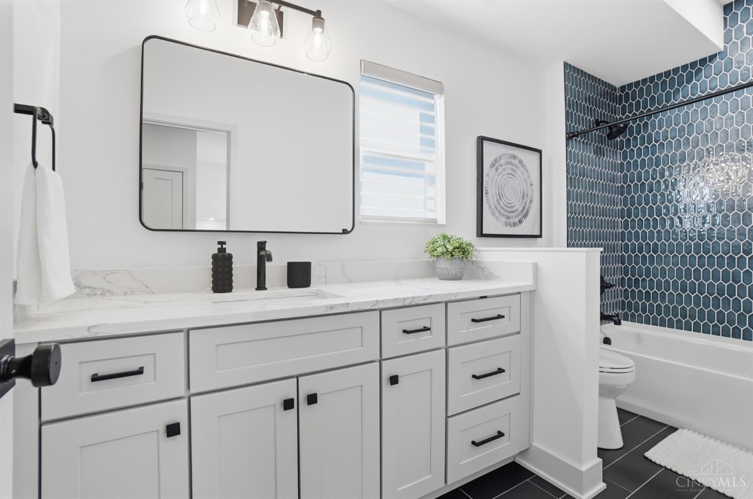 3021 Wasson Road Cincinnati, OH 45209 - Photo 29 of 41 Gallery Image 29