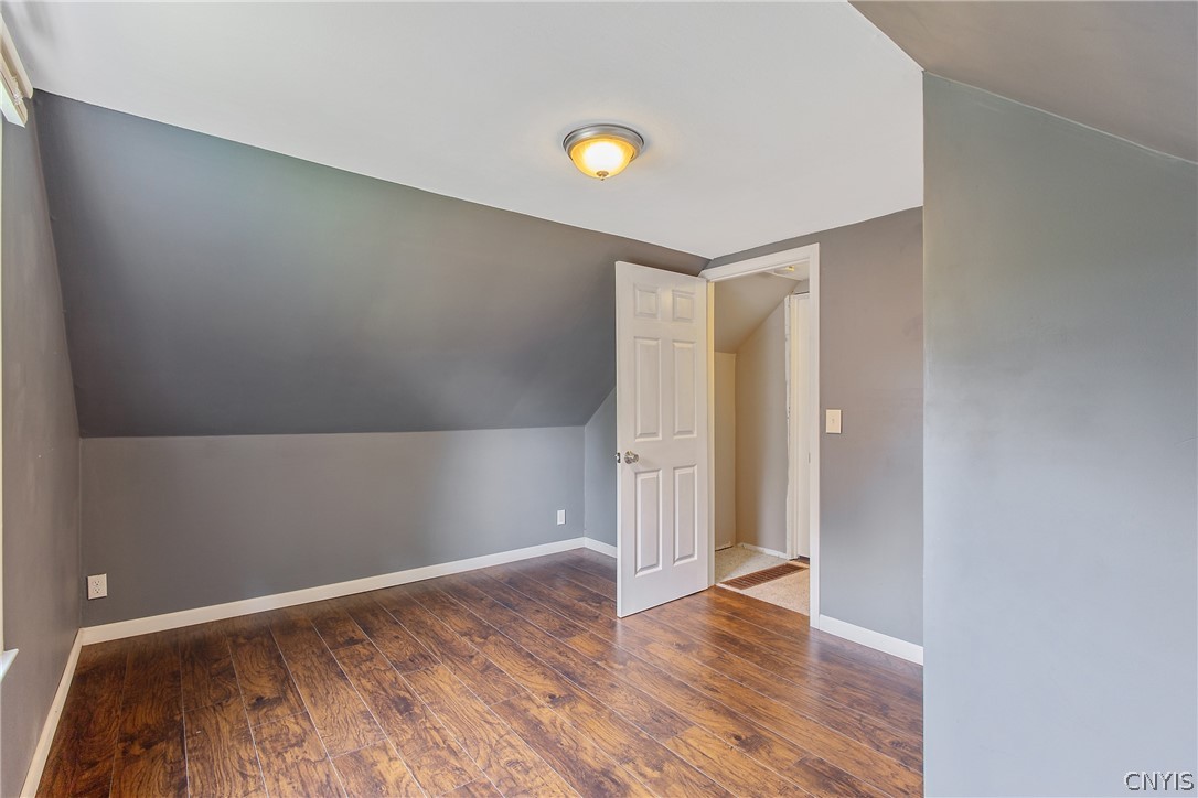 116 Richmond Road East Manlius, NY 13057 - Photo 21 of 36