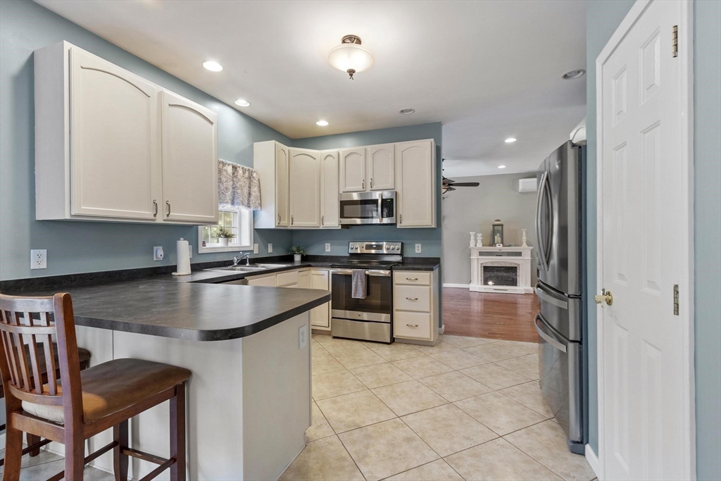 677 Franklin Road Fitchburg, MA 01420 - Photo 19 of 38 Gallery Image 19