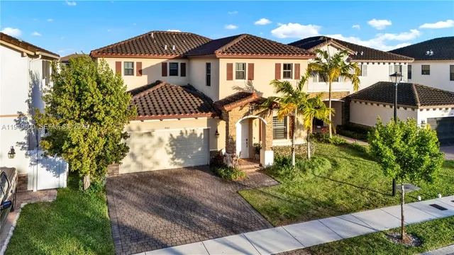 $4,000 | 9411 West 35th Avenue, Hialeah, FL 33018