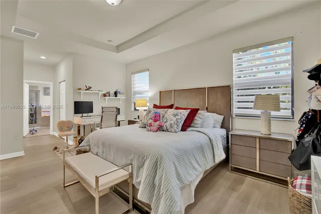 $4,000 | 9411 West 35th Avenue, Hialeah, FL 33018