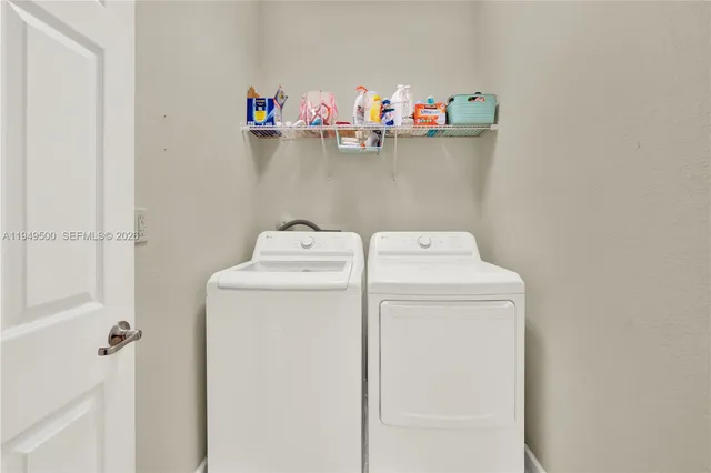 $4,000 | 9411 West 35th Avenue, Hialeah, FL 33018