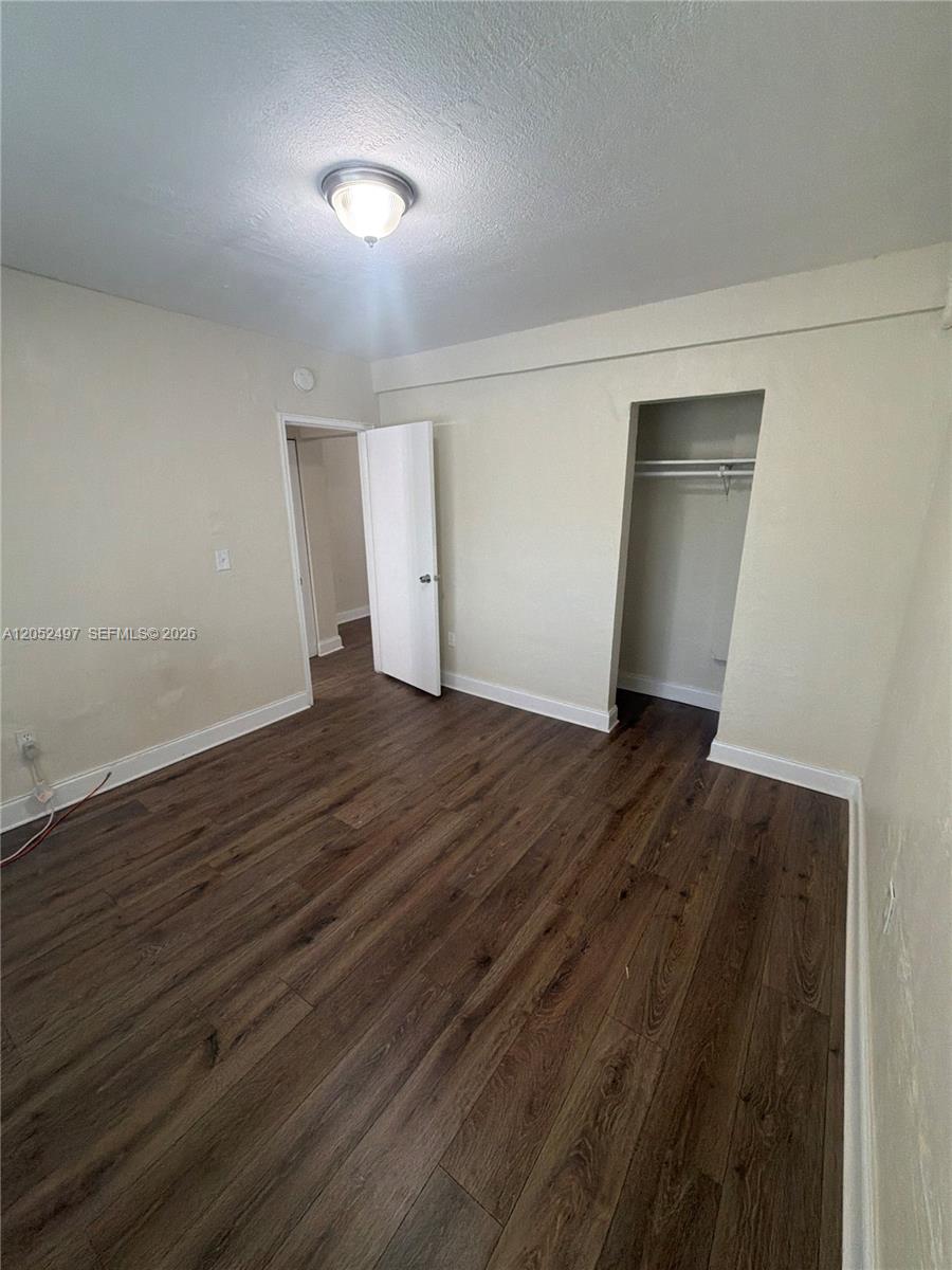 542 Northwest 8th Street, Unit 9 Miami, FL 33136 - Photo 6 of 8