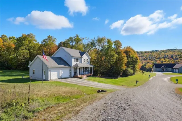 $529,900 | 34 Leach Road, Fairfax, VT 05454