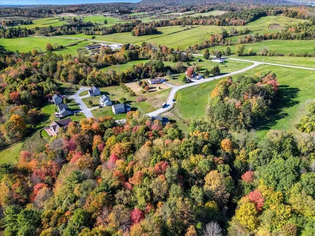 $529,900 | 34 Leach Road, Fairfax, VT 05454