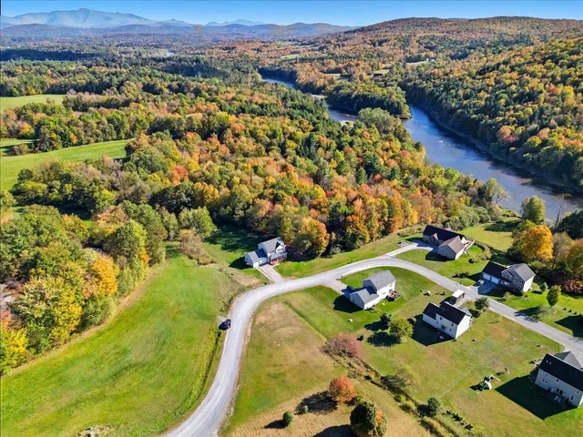 $529,900 | 34 Leach Road, Fairfax, VT 05454