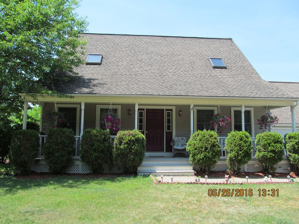 478 Turners Falls Road Montague, MA 01351 - Photo 1 of 14 Gallery Image 1