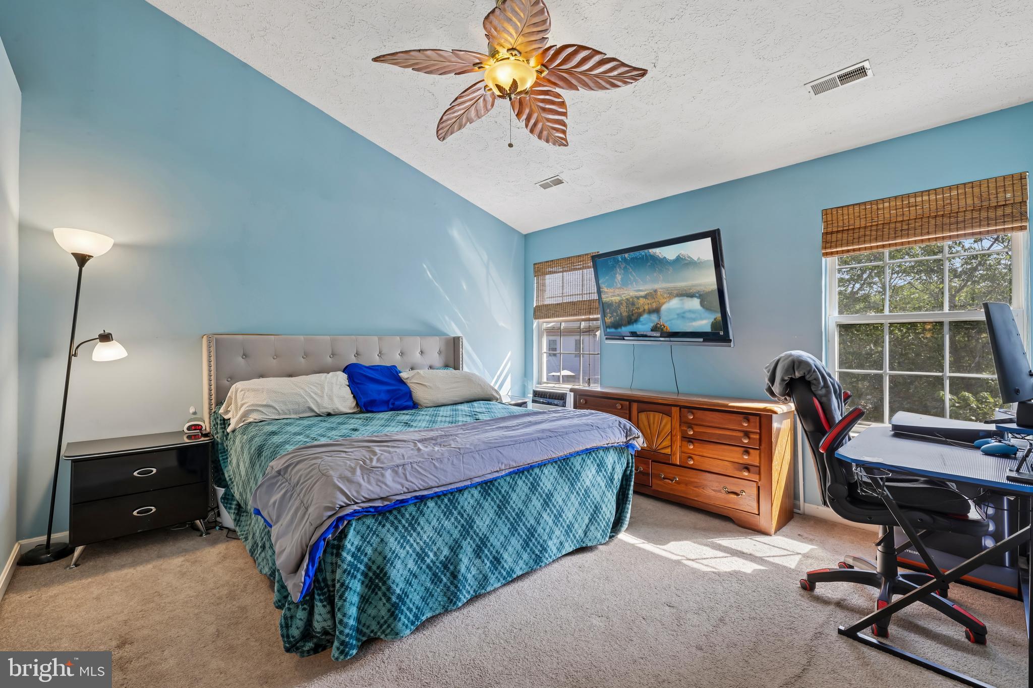 981 Pirates Court Edgewood, MD 21040 - Photo 14 of 38 Primary Bedroom
