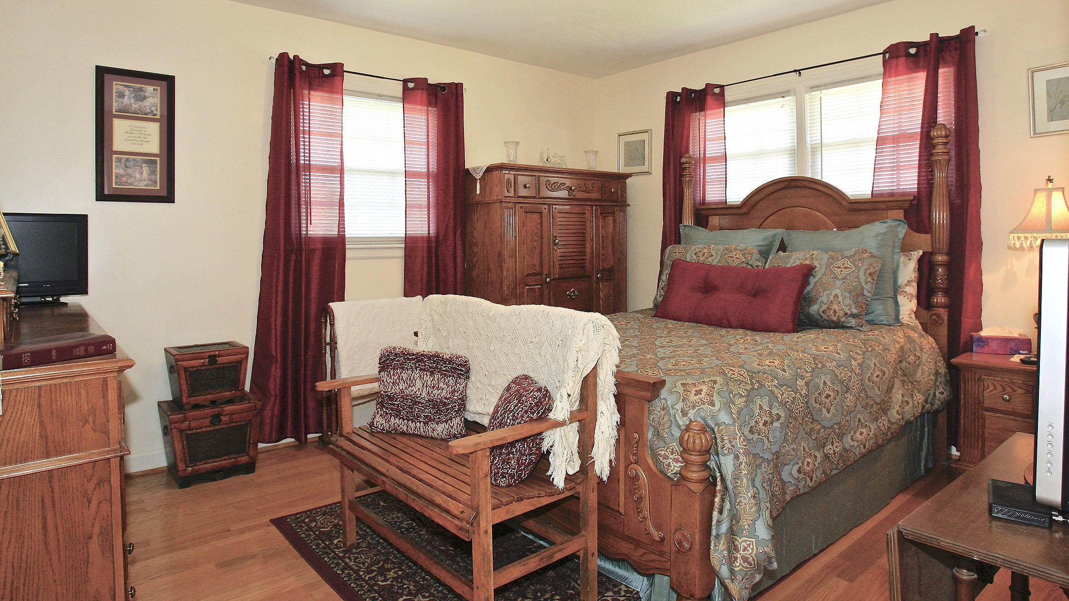 4434 Oliver Road Northeast Roanoke, VA 24012 - Photo 29 of 55 Bedroom 2