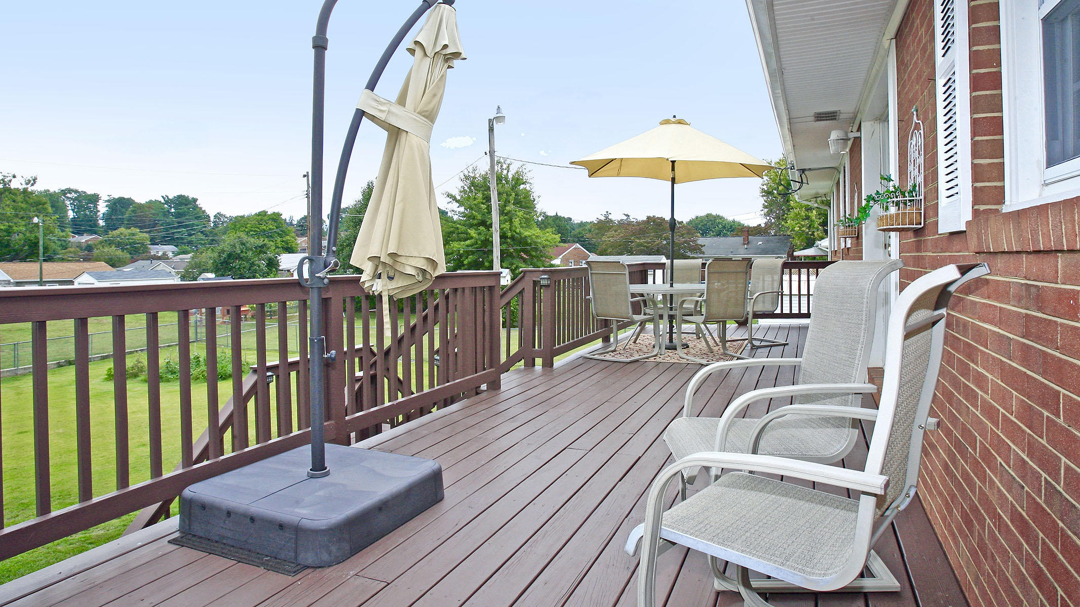 4434 Oliver Road Northeast Roanoke, VA 24012 - Photo 46 of 55 Deck