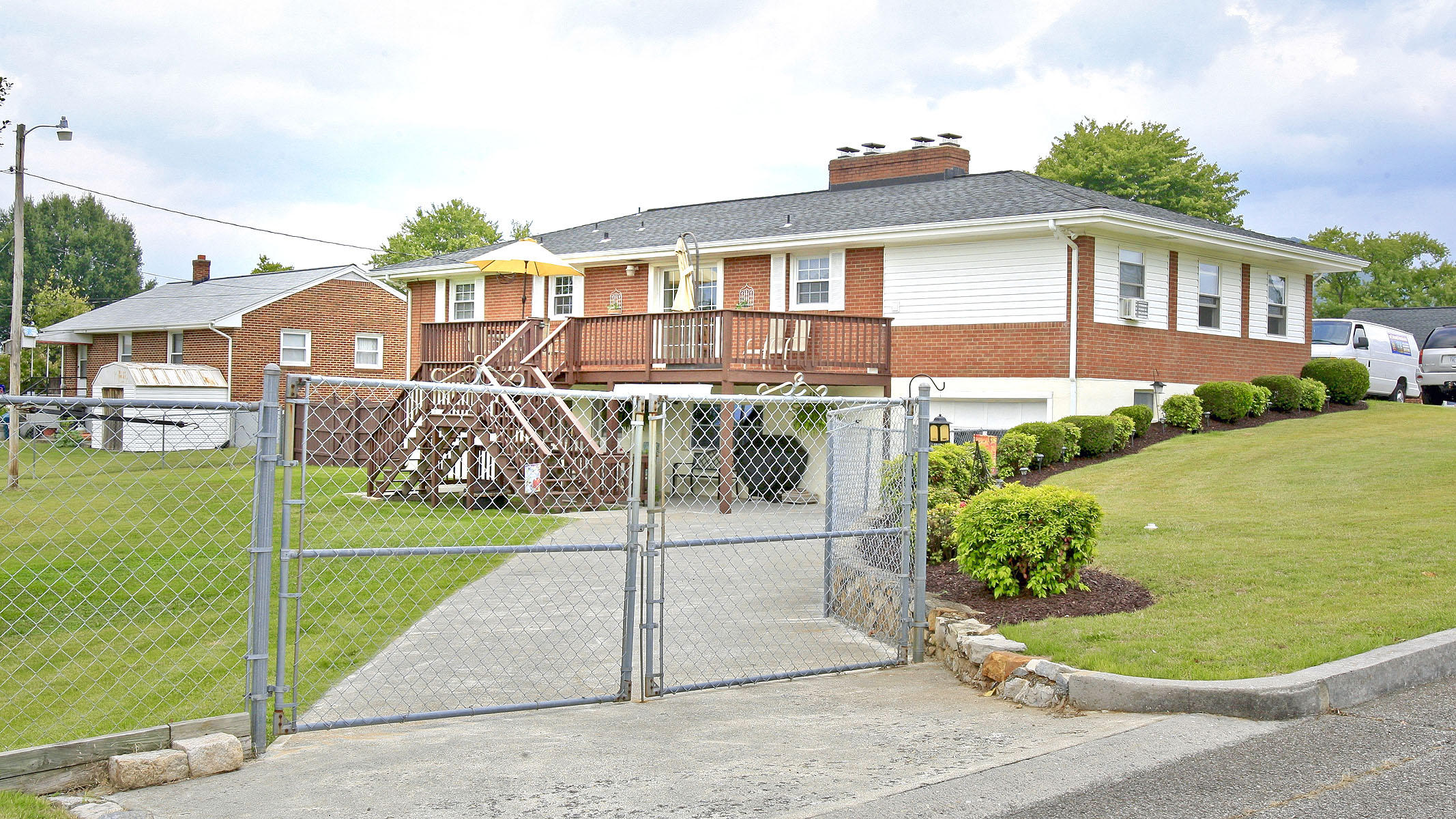4434 Oliver Road Northeast Roanoke, VA 24012 - Photo 54 of 55 _V4B3684