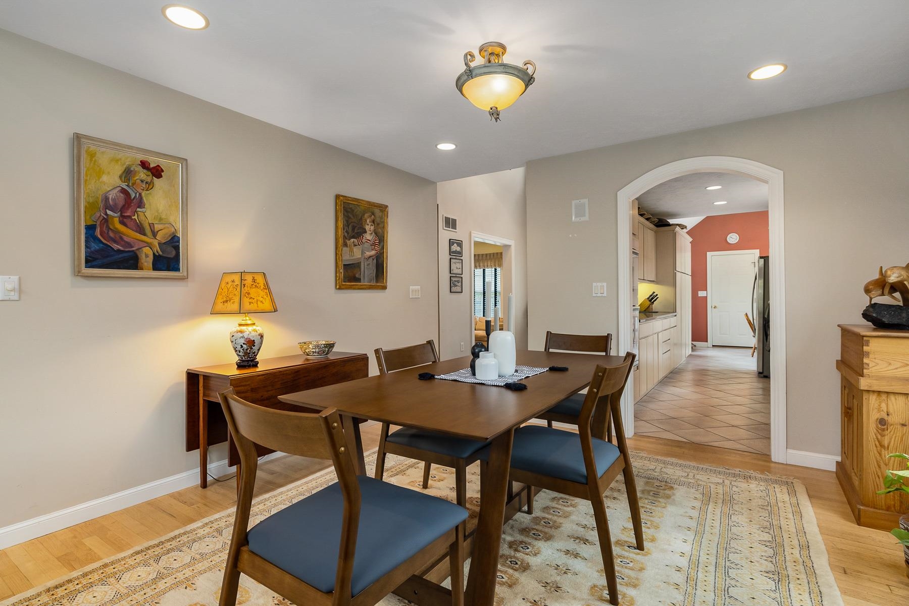 39 Old Bay Road New Castle, NH 03854 - Photo 11 of 54 Gallery Image 11