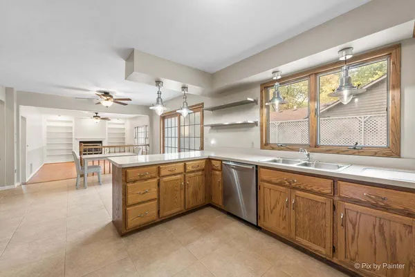 $449,900 | 1045 Linda Lane, Sandwich, IL 60548