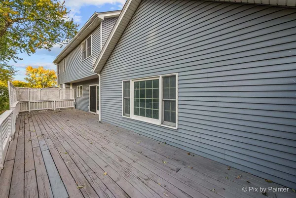 $449,900 | 1045 Linda Lane, Sandwich, IL 60548