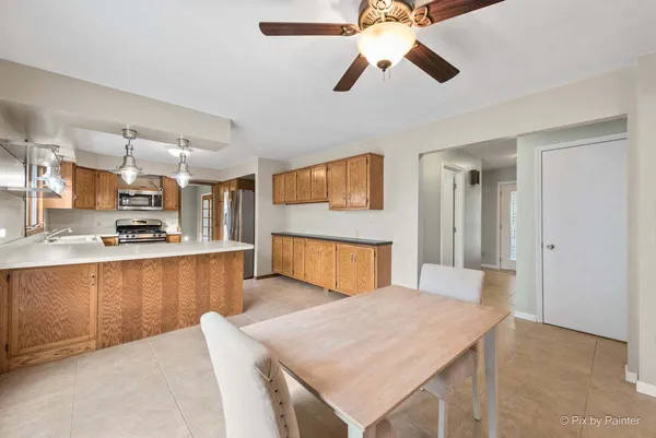$449,900 | 1045 Linda Lane, Sandwich, IL 60548