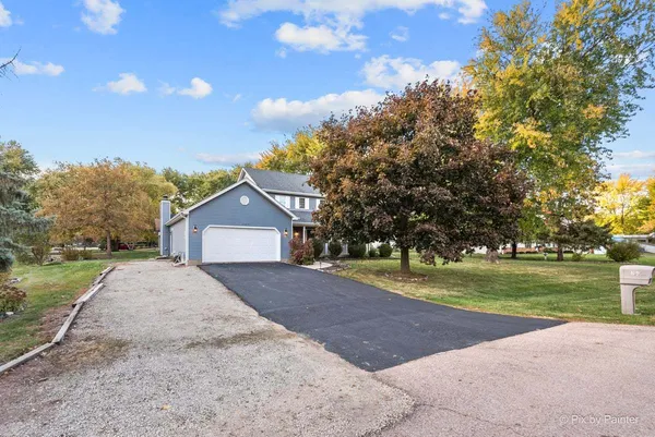 $449,900 | 1045 Linda Lane, Sandwich, IL 60548