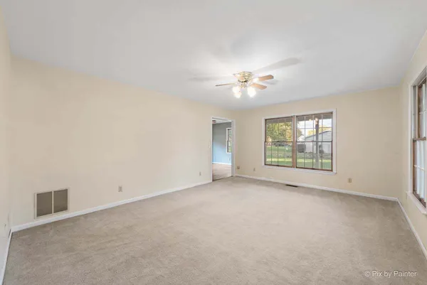 $449,900 | 1045 Linda Lane, Sandwich, IL 60548