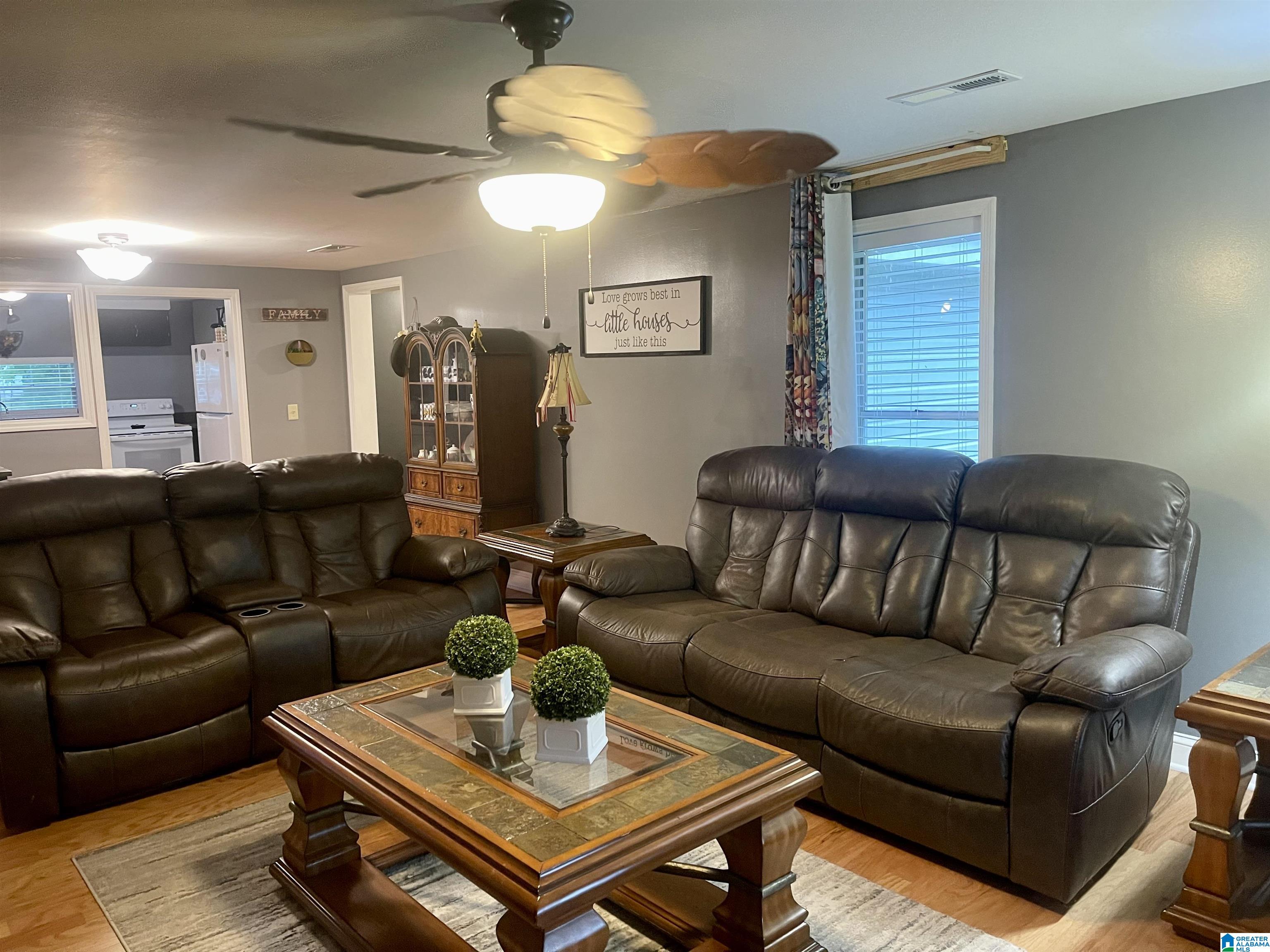 48 17th Street Ragland, AL 35131 - Photo 4 of 24