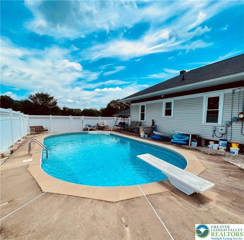 5145 Vera Cruz Road Emmaus, PA 18049 - Photo 8 of 71 Gallery Image 8