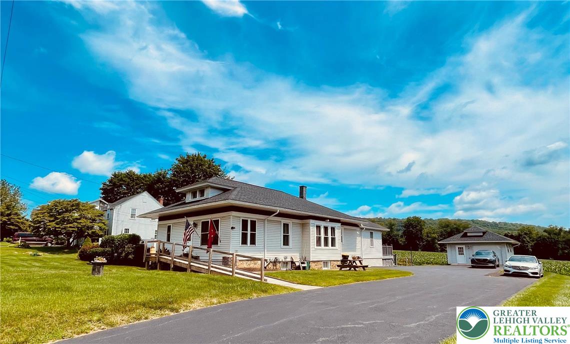 5145 Vera Cruz Road Emmaus, PA 18049 - Photo 9 of 71 Gallery Image 9