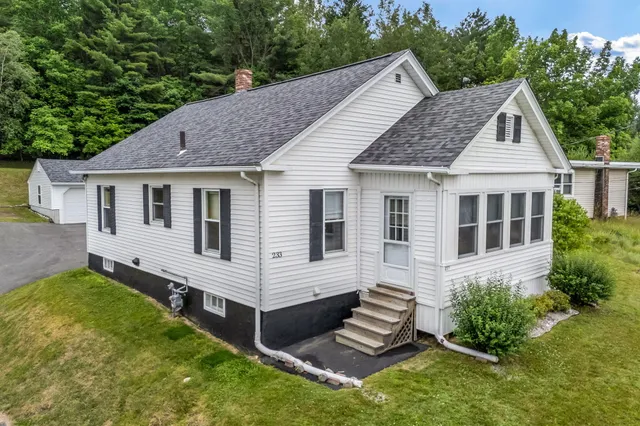 $245,000 | 233 Northern Avenue, Augusta, ME 04330