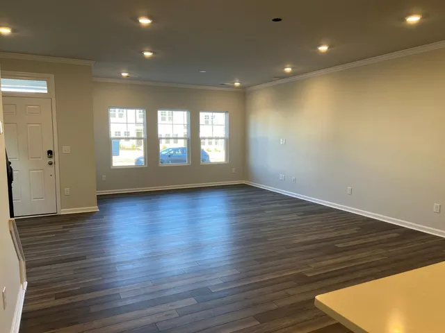 $2,300 | 1787 Aspen River Lane, Apex, NC 27502