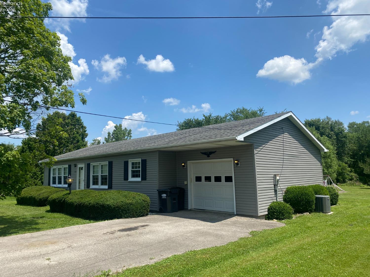 3144 Washburn Road Willard, OH 44890 - Photo 1 of 22 Gallery Image 1