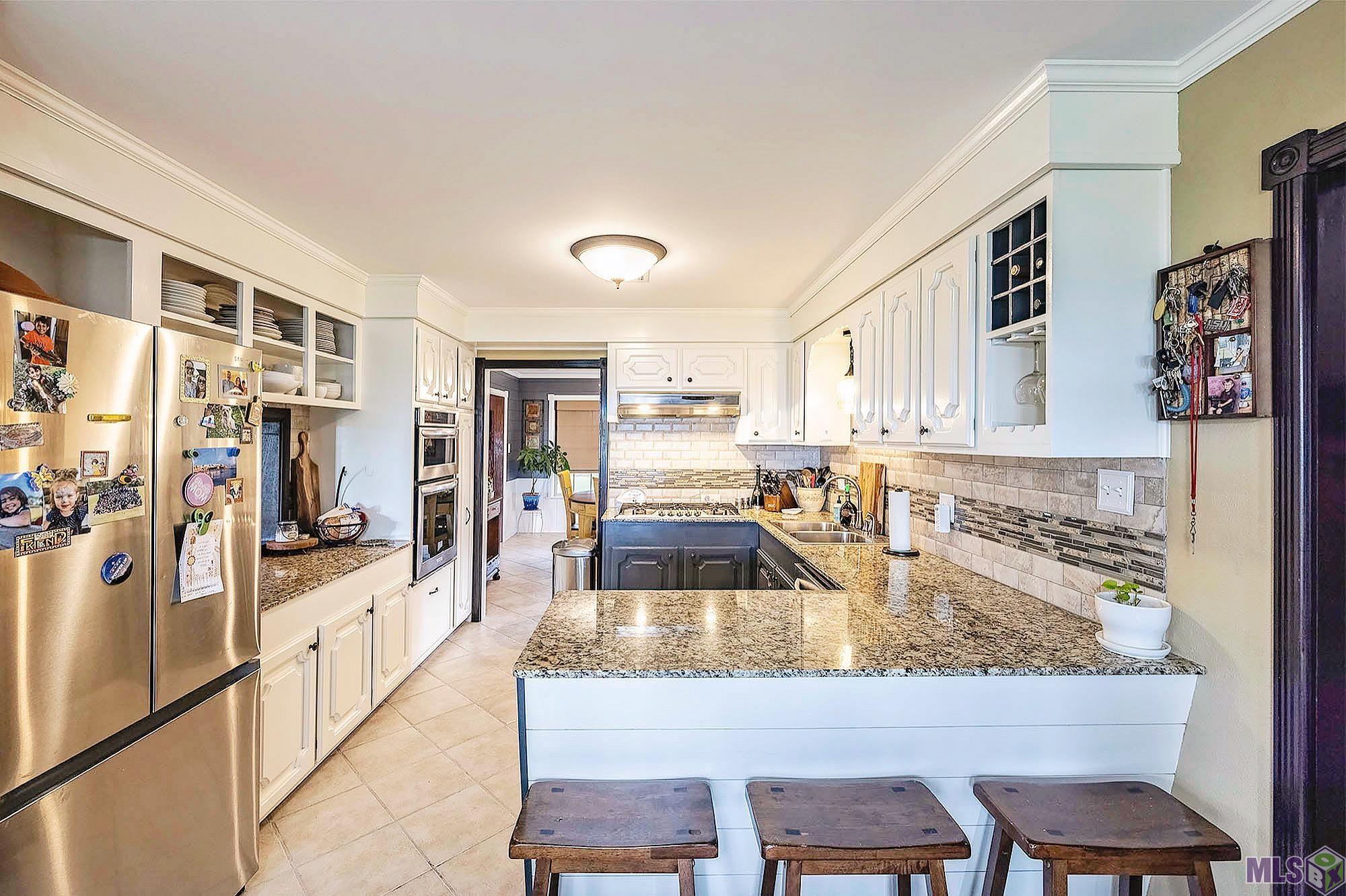 306 East Woodlawn Ranch Road Houma, LA 70363 - Photo 13 of 34