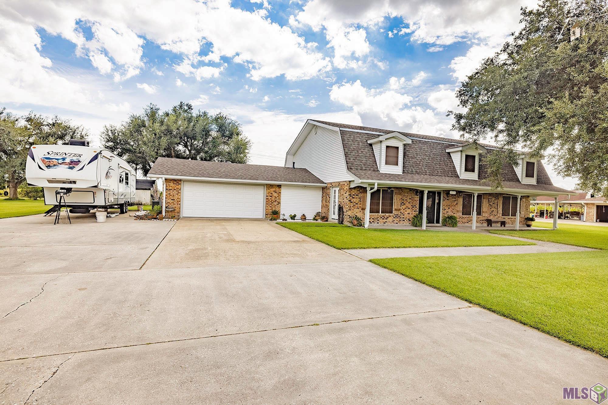 306 East Woodlawn Ranch Road Houma, LA 70363 - Photo 31 of 34