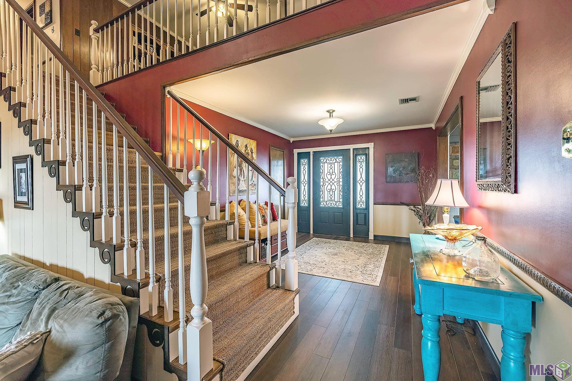 306 East Woodlawn Ranch Road Houma, LA 70363 - Photo 4 of 34